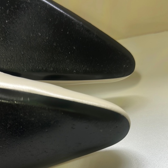 Tory Burch Sculpted Peep-Toe Pumps - Picture 7 of 10